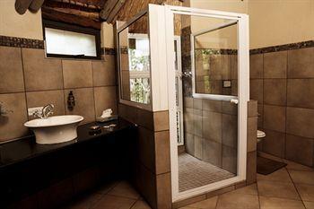 Gwahumbe Game & Spa Mid Illovo エクステリア 写真